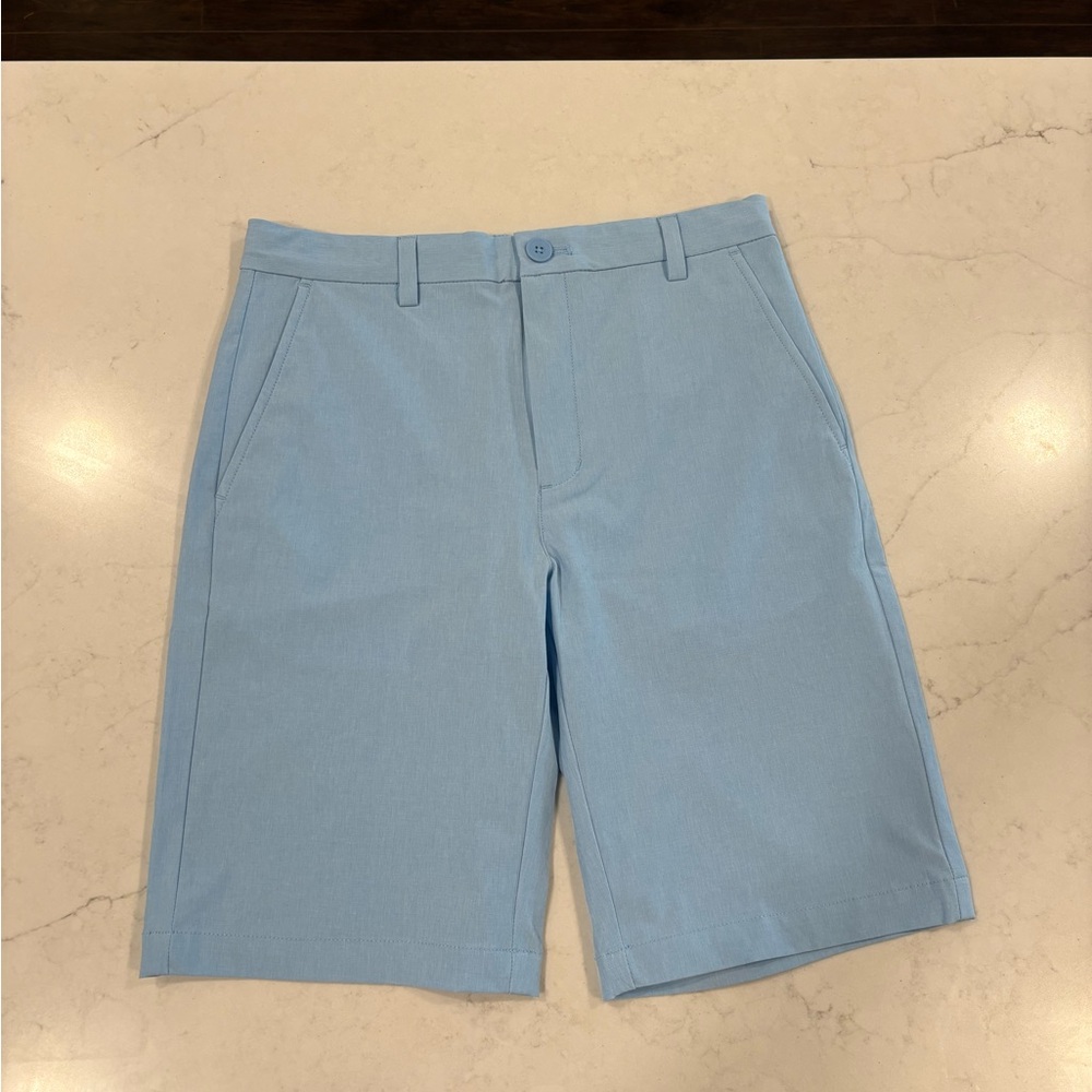 Boys Vineyard Vines performance short. Size 16 NWOT